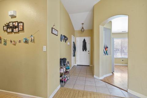 3513 Pinenut Ct, Modesto, CA 95355 photo 8