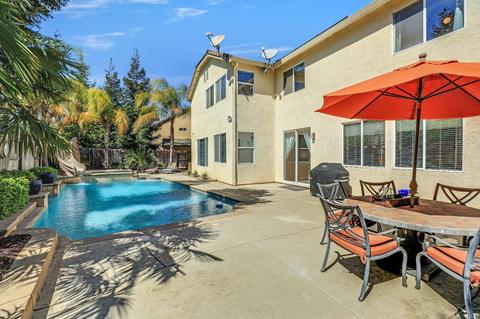 274 Paul Ct, Ripon, CA 95366 photo 2