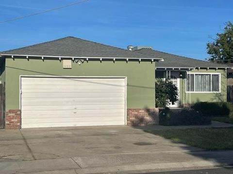 2025 Plaunt Dr, Modesto, CA 95350 photo 1