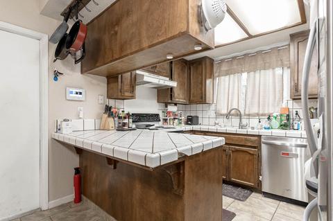 3400 Saginaw Ct, Modesto, CA 95355 photo 6