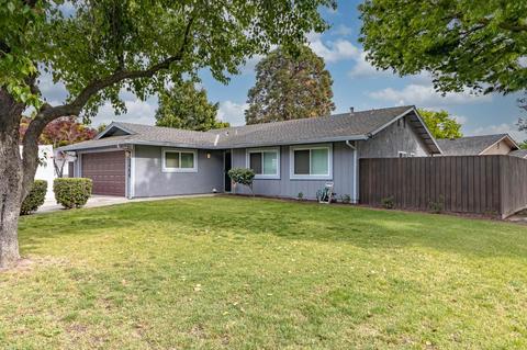 3400 Saginaw Ct, Modesto, CA 95355 photo 1
