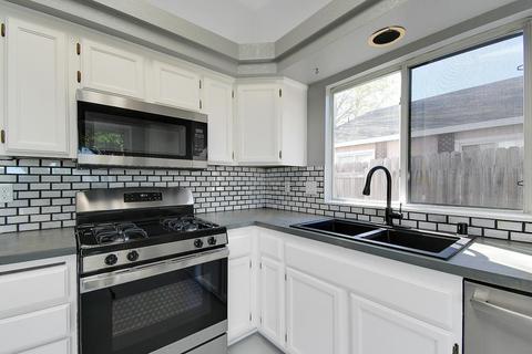 4096 Donald Dr, Olivehurst, CA 95961 photo 11
