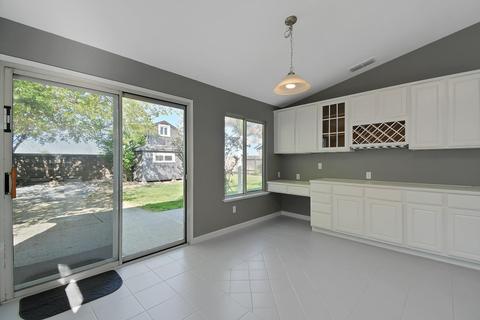 4096 Donald Dr, Olivehurst, CA 95961 photo 14