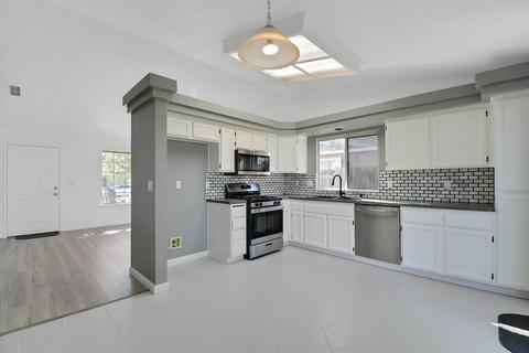 4096 Donald Dr, Olivehurst, CA 95961 photo 10
