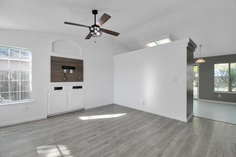 4096 Donald Dr, Olivehurst, CA 95961 photo 6
