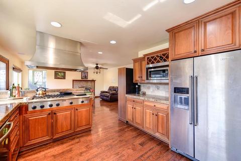 105 Artesia, Jackson, CA 95642 photo 4