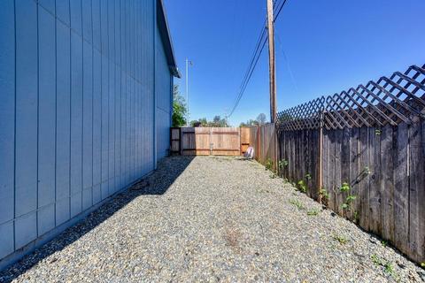 105 Artesia, Jackson, CA 95642 photo 38