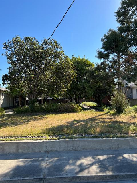 508 S Veach Ave, Manteca, CA 95337 photo 1