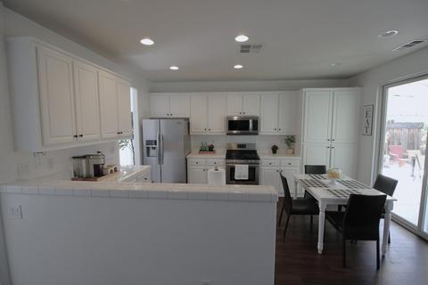 1409 Michael Dr, Tracy, CA 95377 photo 16