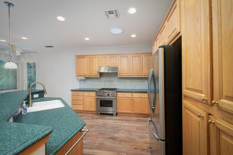 385 Eskaton Cir, Grass Valley, CA 95945 photo 18