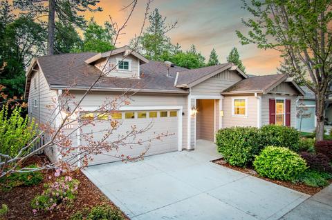 385 Eskaton Cir, Grass Valley, CA 95945 photo 2