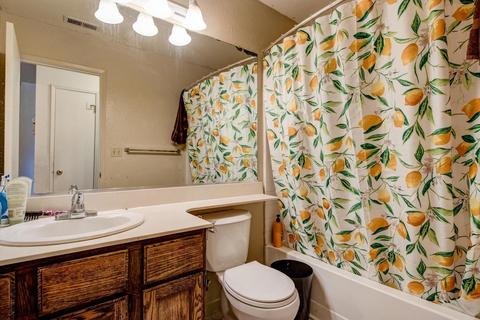 8408 Wilson St, Patterson, CA 95363 photo 17