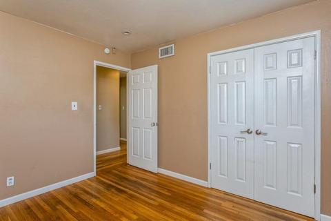 2660 Foothill Dr, Carmichael, CA 95608 photo 9