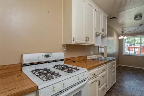 2660 Foothill Dr, Carmichael, CA 95608 photo 6