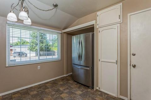2660 Foothill Dr, Carmichael, CA 95608 photo 8