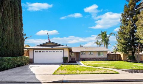 620 E Zeering Rd, Turlock, CA 95382 photo 2