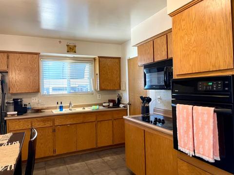 1533 Hales Dr, Gustine, CA 95322 photo 4