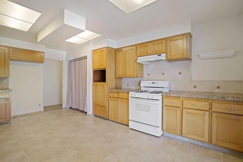 1233 Devine Dr, Lodi, CA 95240 photo 9