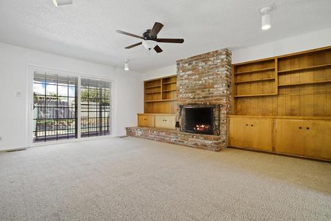 1233 Devine Dr, Lodi, CA 95240 photo 4