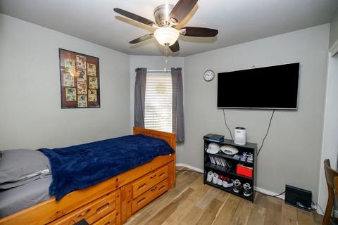 245 Sentinel, Modesto, CA 95357 photo 22