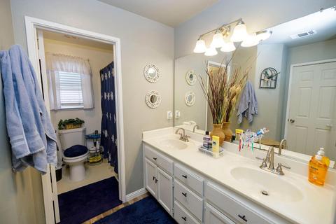 245 Sentinel, Modesto, CA 95357 photo 21