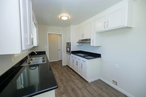 1664 Shirley Ct, Modesto, CA 95358 photo 9