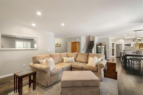 1001 Stanford Dr, Davis, CA 95616 photo 7