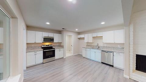 2005 Minoso Dr, Modesto, CA 95351 photo 12