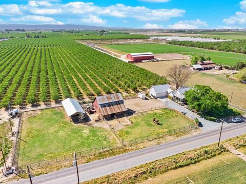 3701 S Walnut Rd, Turlock, CA 95380 photo 42