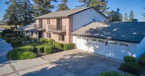15655 Mitchell Rd, Manteca, CA 95336 photo 1