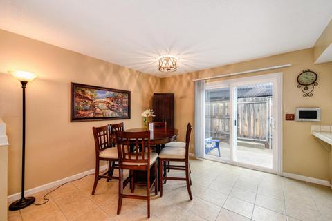 3945 Oak Villa Cir, Carmichael, CA 95608 photo 15