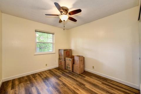 3945 Oak Villa Cir, Carmichael, CA 95608 photo 28
