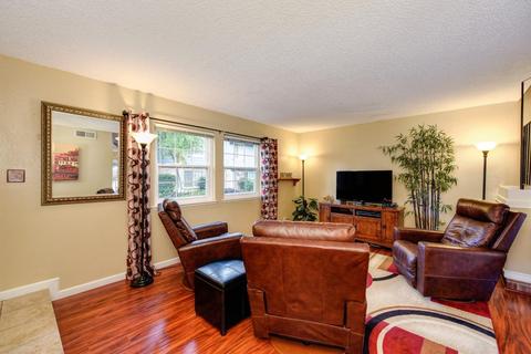 3945 Oak Villa Cir, Carmichael, CA 95608 photo 8