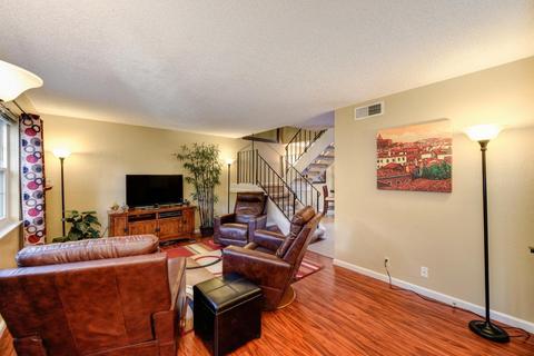 3945 Oak Villa Cir, Carmichael, CA 95608 photo 7