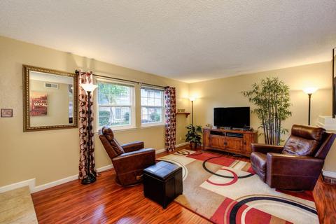 3945 Oak Villa Cir, Carmichael, CA 95608 photo 9