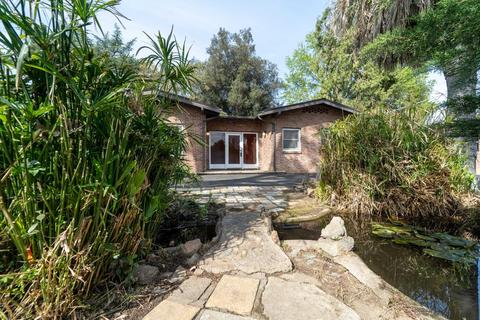 1801 Paradise, Modesto, CA 95358 photo 6