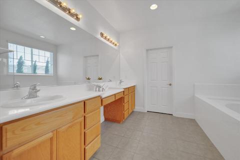 1843 E Meritt Dr, Tracy, CA 95304 photo 23