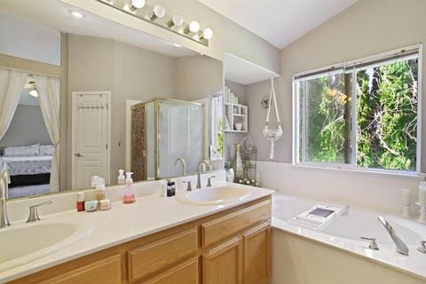 2065 Hyde Park Pl, Manteca, CA 95336 photo 37