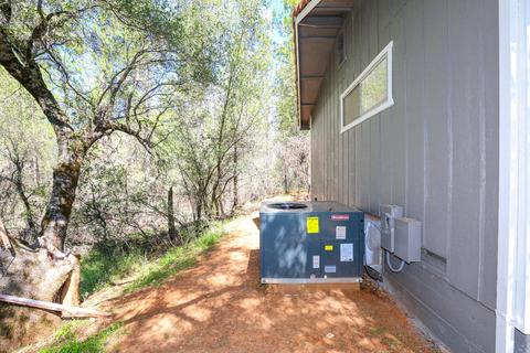 322 Pine Cone Way, Mountain Ranch, CA 95246 photo 8
