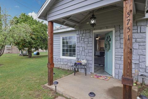 5751 E Fairlane Rd, Acampo, CA 95220 photo 7