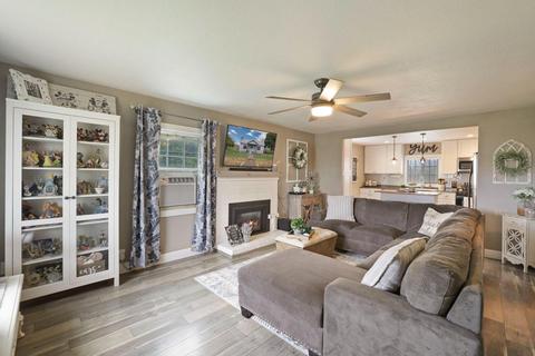 5751 E Fairlane Rd, Acampo, CA 95220 photo 8