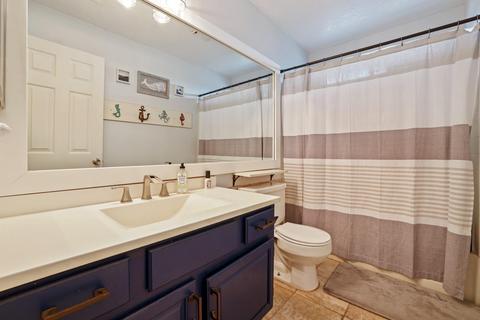 1062 W Springer Dr, Turlock, CA 95382 photo 28