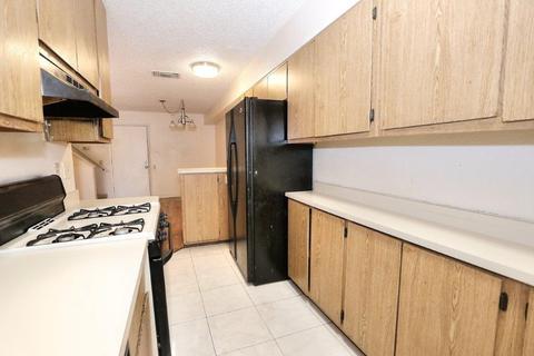 7619 Roberta Ln, Antelope, CA 95843 photo 9