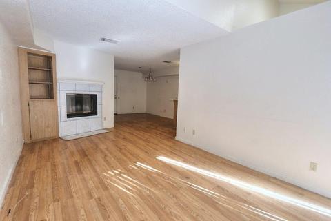 7619 Roberta Ln, Antelope, CA 95843 photo 5