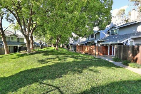 7619 Roberta Ln, Antelope, CA 95843 photo 2