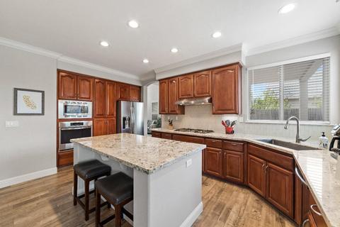 5208 Whisper Oaks Ln, Carmichael, CA 95608 photo 17
