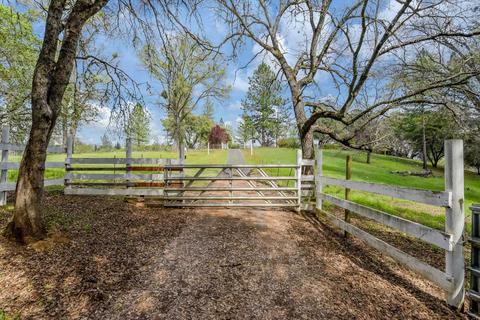 8101 Mountain Mdw, Mountain Ranch, CA 95246 photo 55