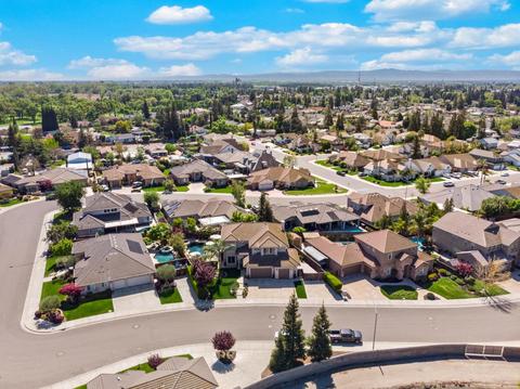 1282 Cameron Ln, Ripon, CA 95366 photo 3