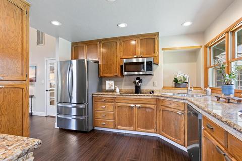 2109 Goldfield Dr, Modesto, CA 95358 photo 17