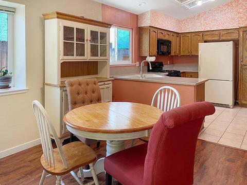 8132 Pinefield, Antelope, CA 95843 photo 4